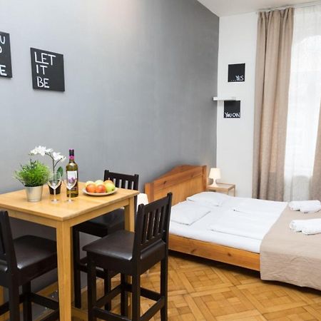 Welcome Apartments On Lublanska Прага Екстер'єр фото